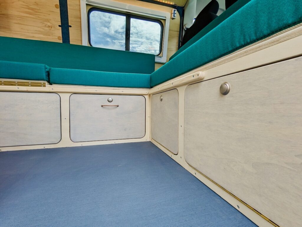 412910967_371860692030311_2962580199089599744_n