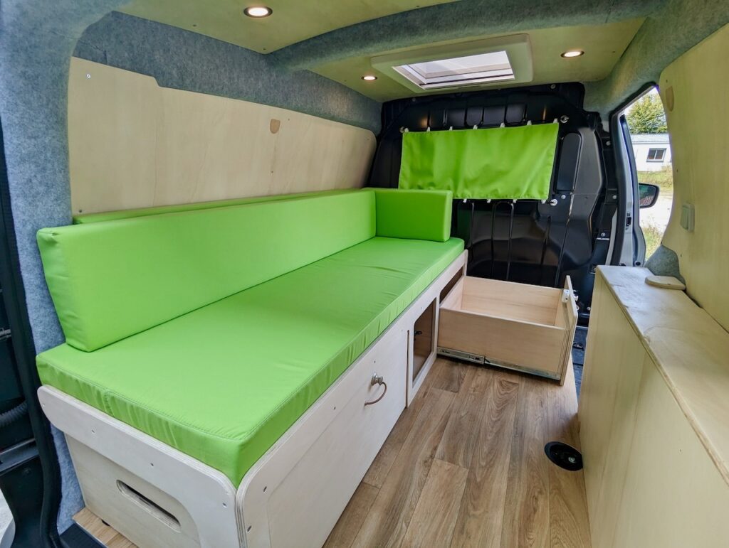 430085153_415956187620761_6840645264246644525_n