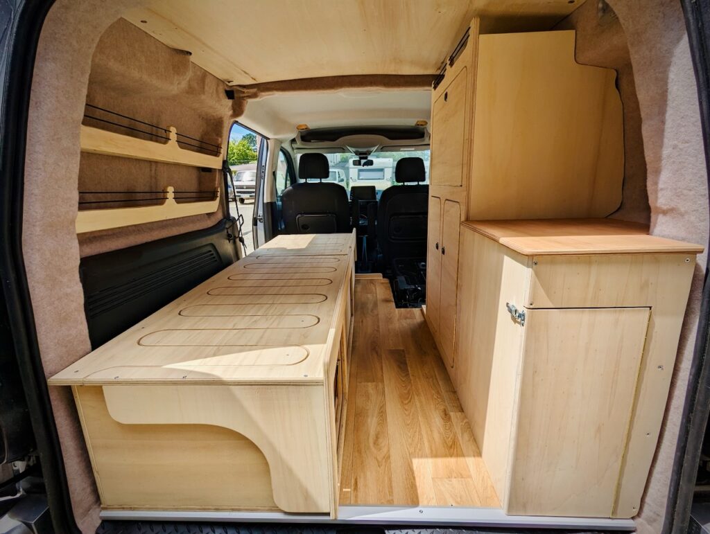 amenagement-van-toyota-pro-ace-bretagne-obivan-5