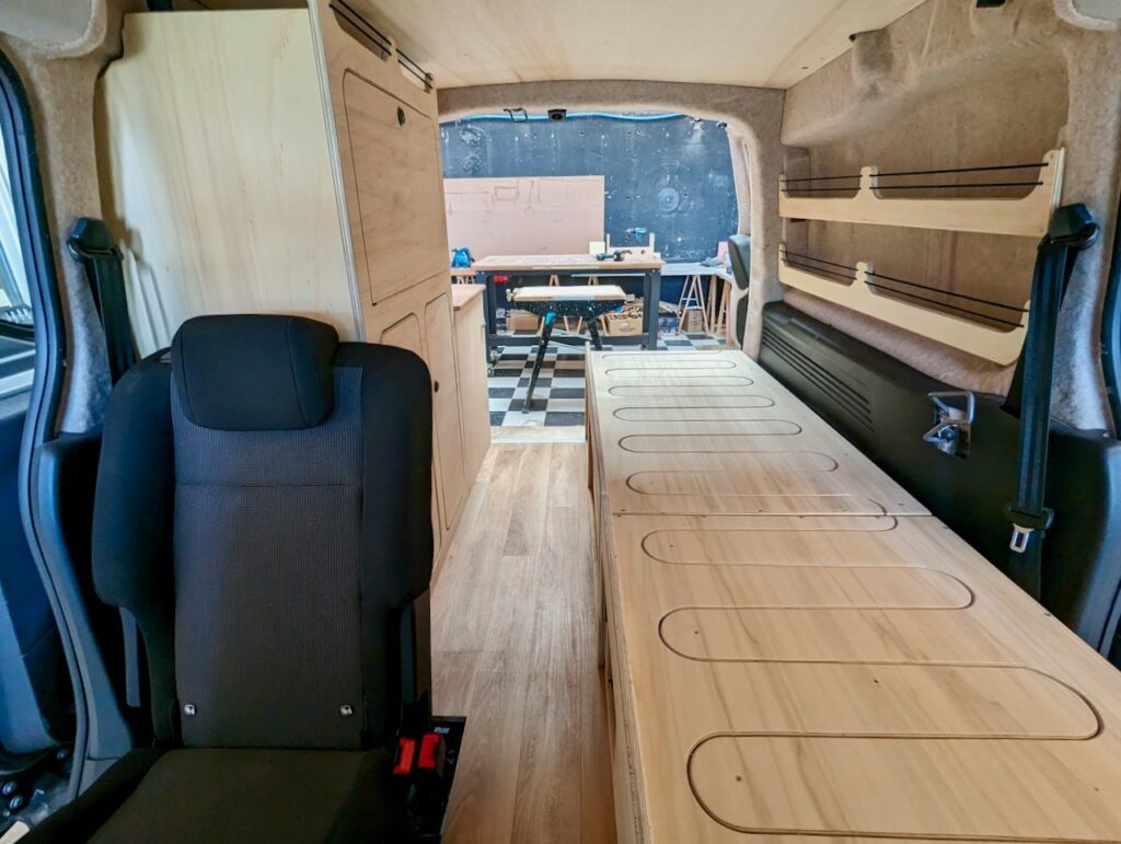 equipement-van-toyota-pro-ace-bretagne-obivan