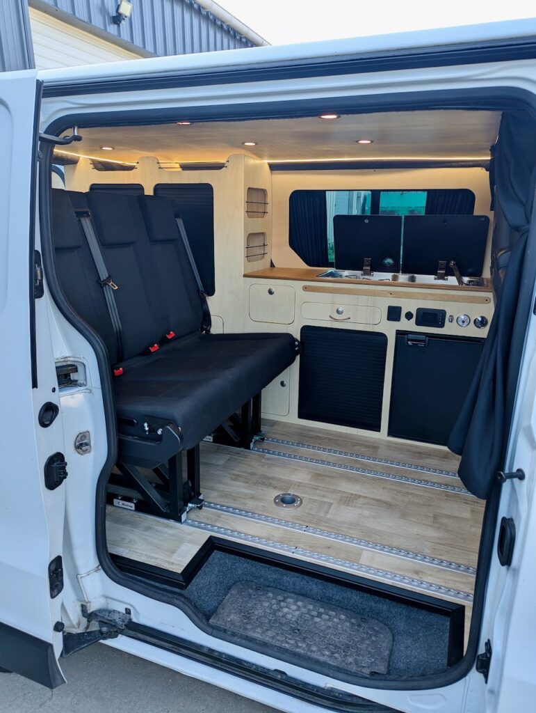 PXL_20250519_071726082